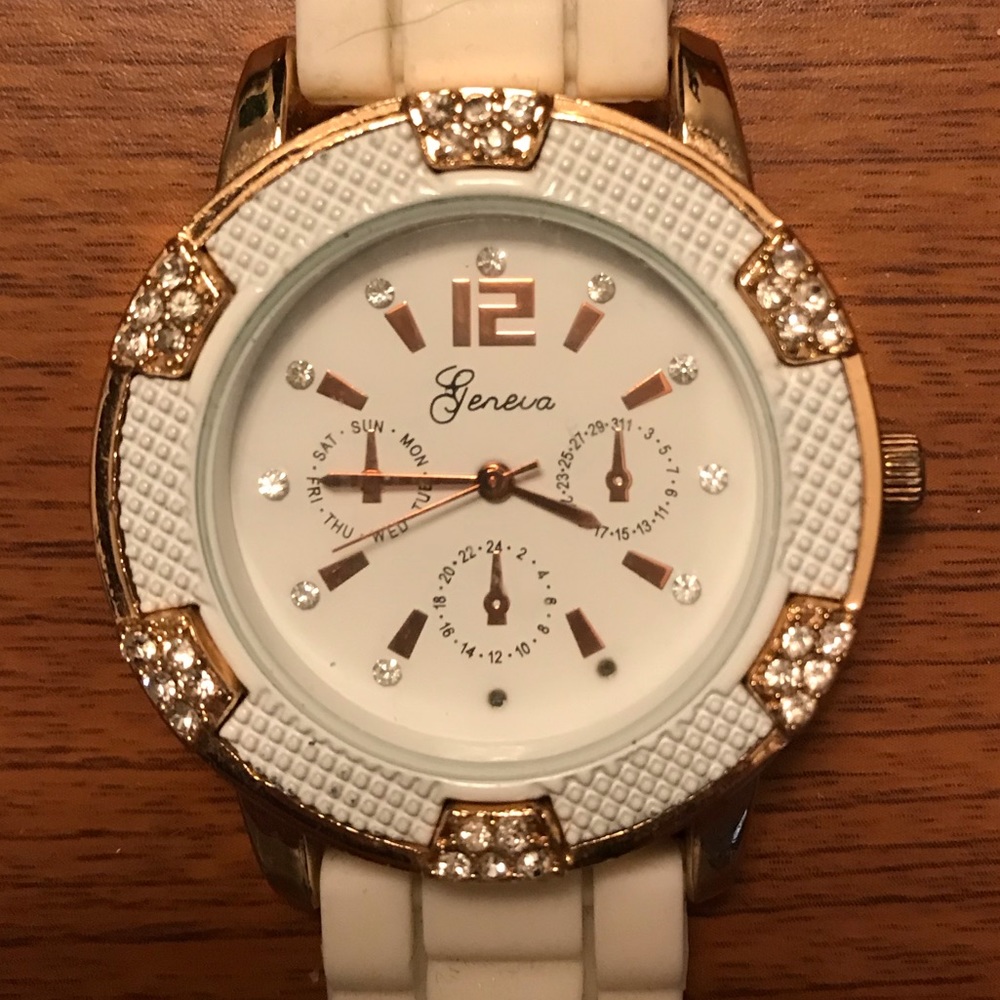 Geneva Rose Gold & White Watch with Silicone Band - Picture 2 of 8